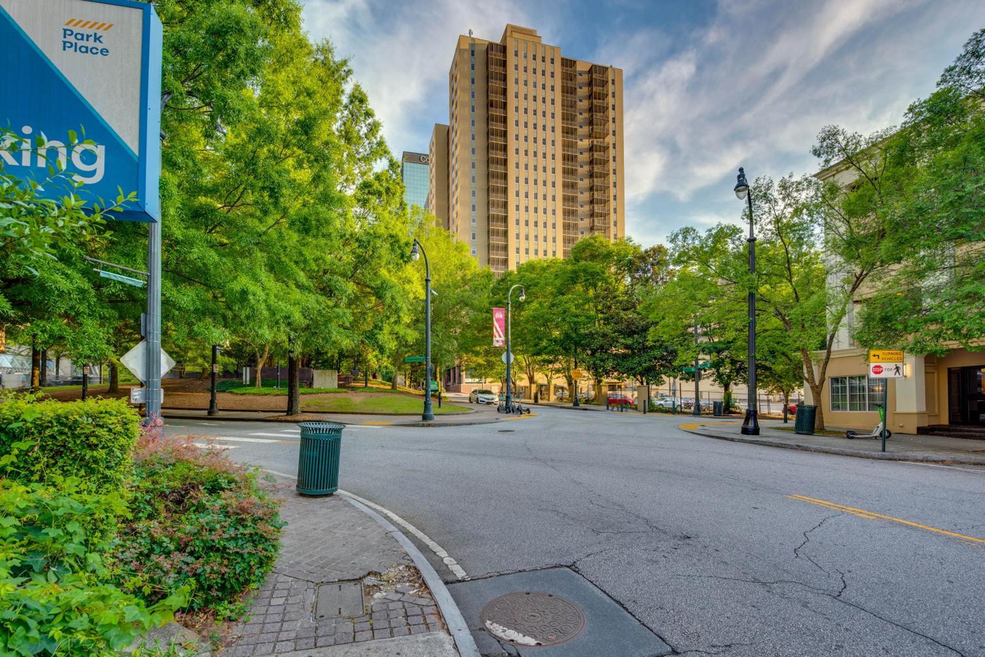Downtown Atlanta Condo Walk To Arenas And Venues エクステリア 写真