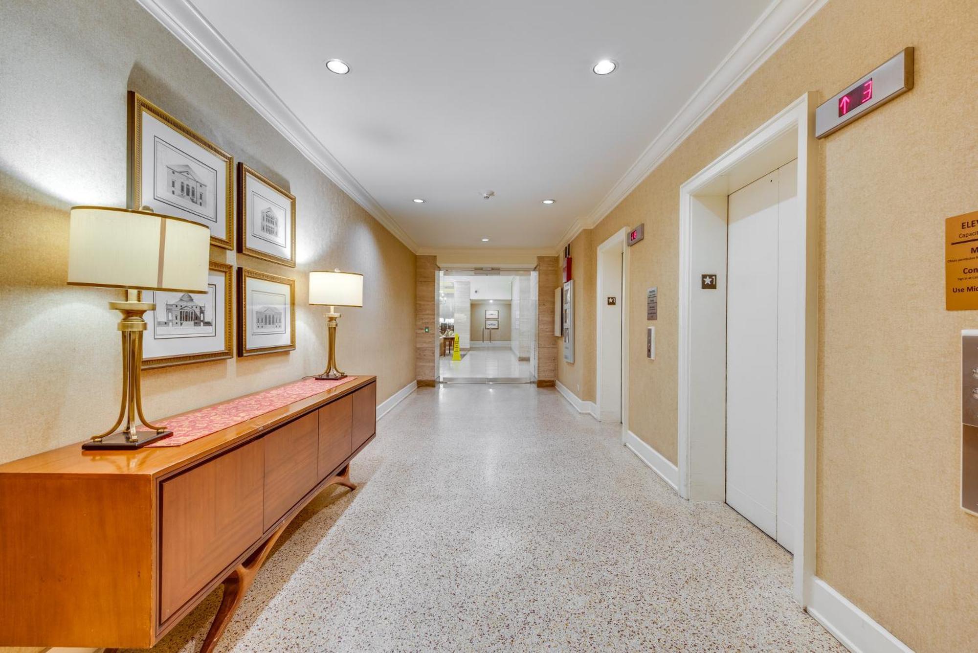 Downtown Atlanta Condo Walk To Arenas And Venues エクステリア 写真